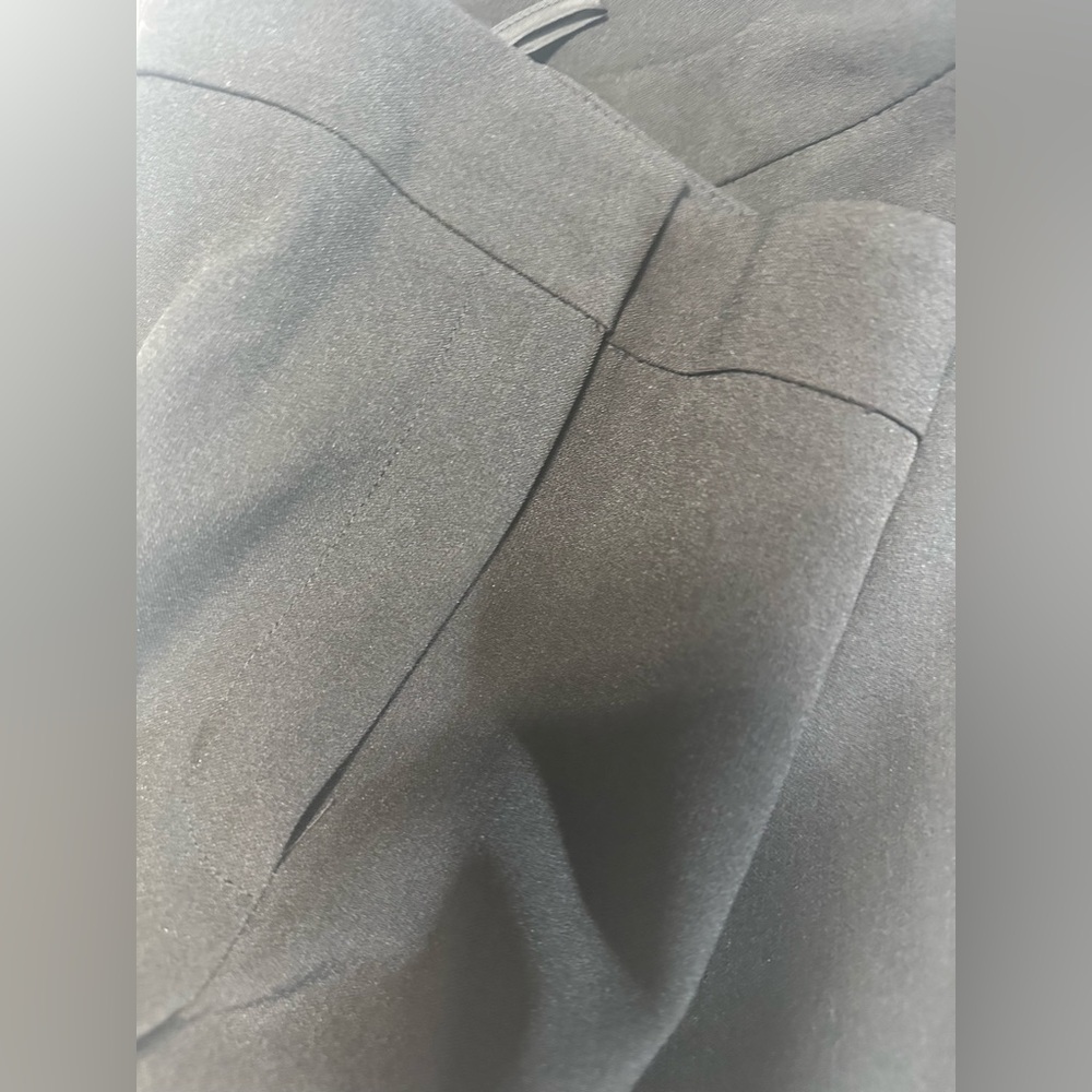 Kasper Black Garment